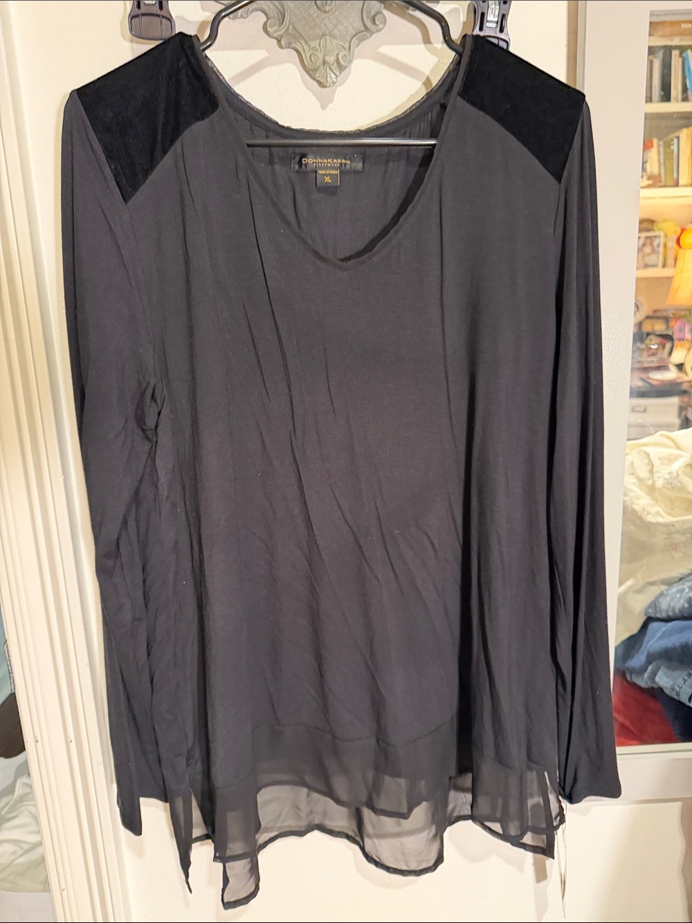 Donna Karan Black Long-Sleeve Sheer-Hem Blouse